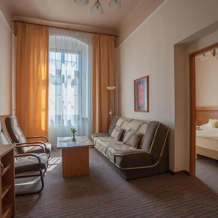 Ld Palace Ii & Kur Hotel Františkovy Lázně