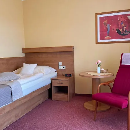 Ld Palace Ii & Kur 4*