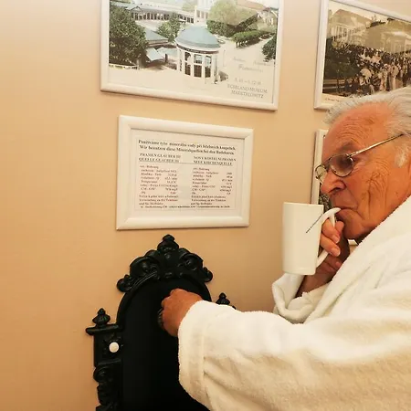 Ld Palace Ii & Kur Hotel